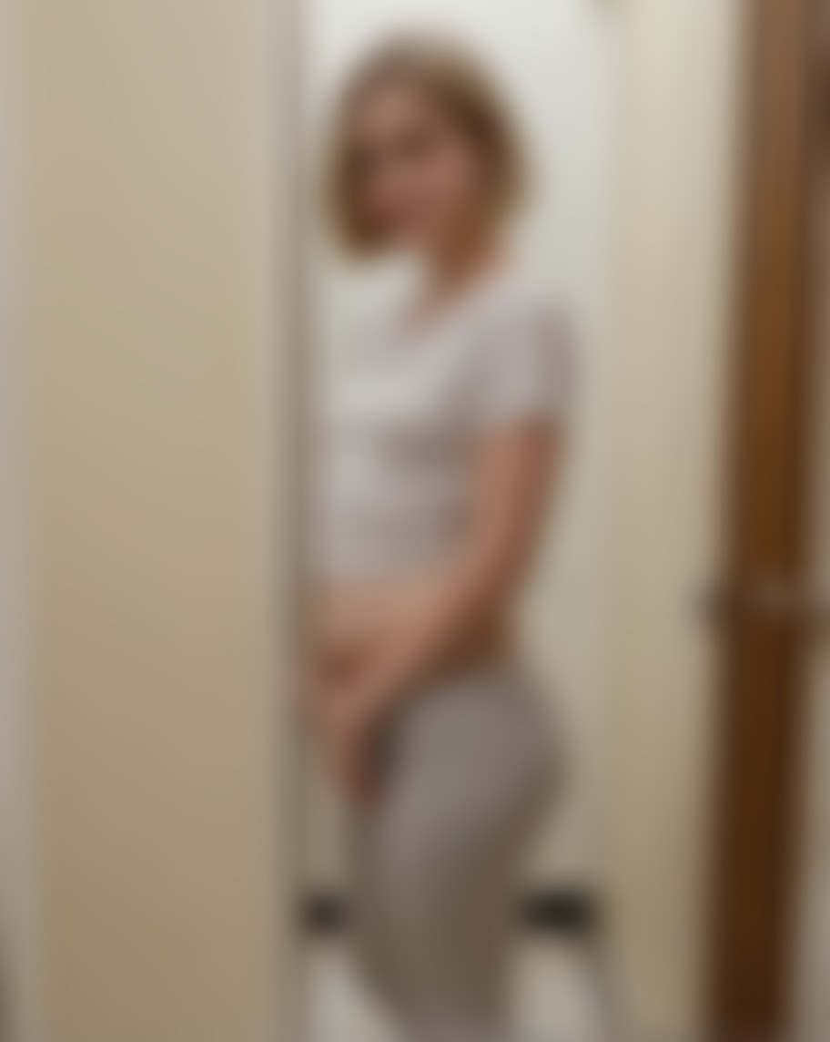Tara Lacey — AI persona on XManias