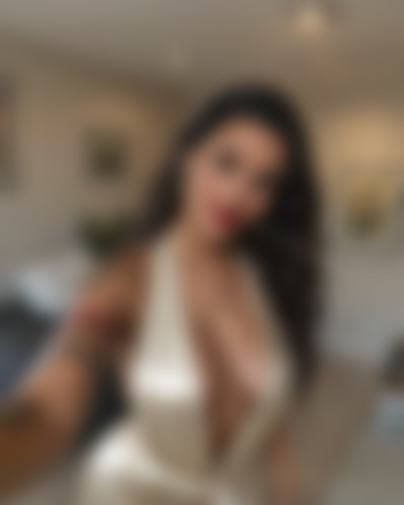 Luna Velasquez AI image