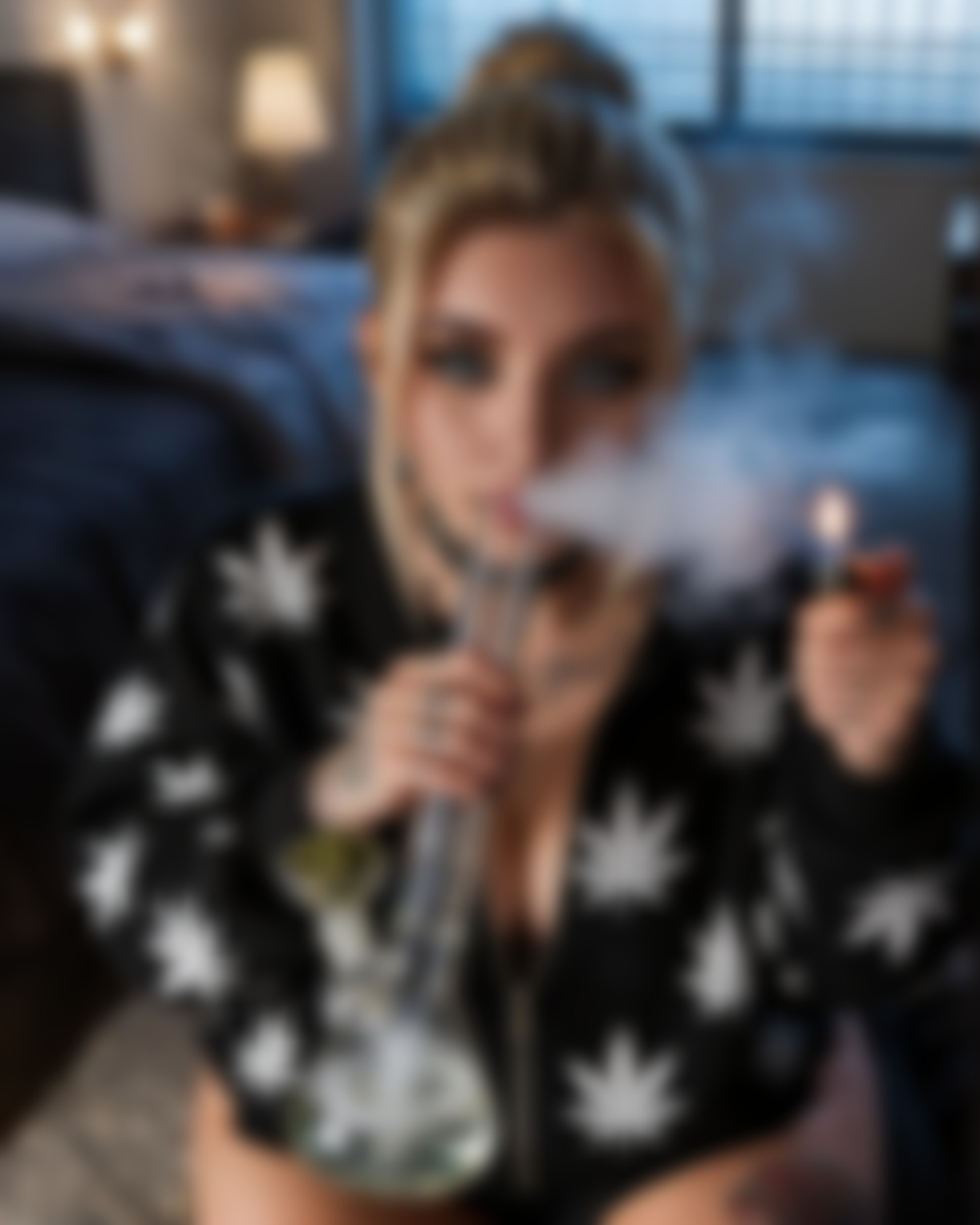 Ashley — AI persona on XManias