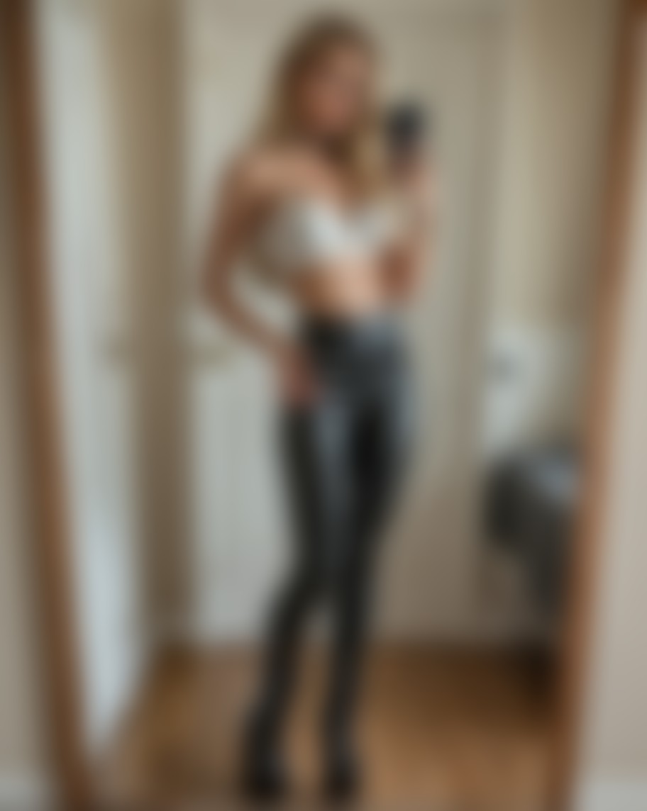 Quinn Davies AI image