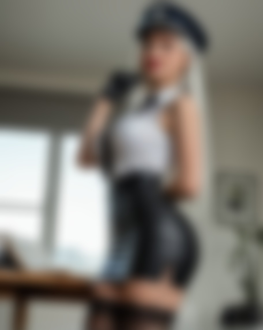 Oberwachtmeisterin Anneliese Brandt — AI persona on XManias