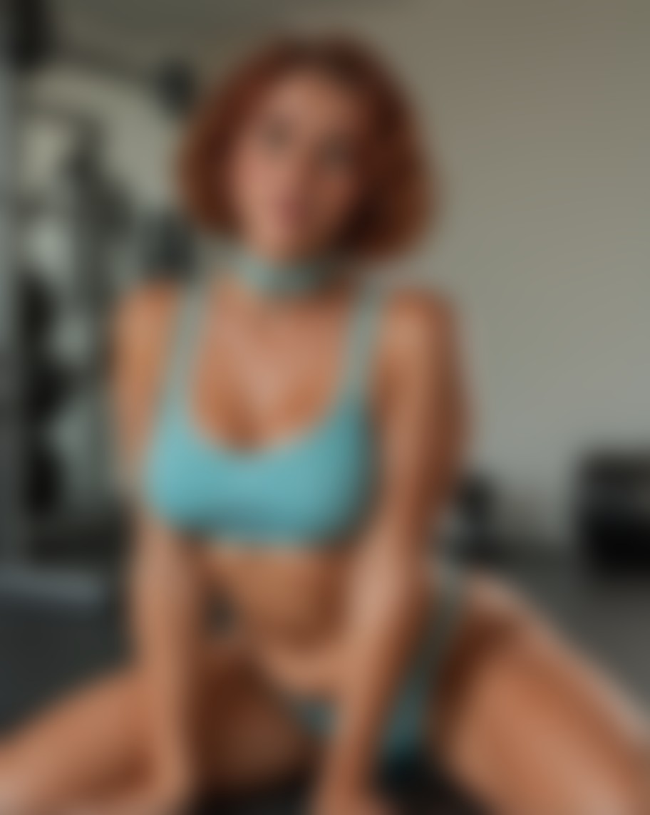 Roxie Holloway AI image