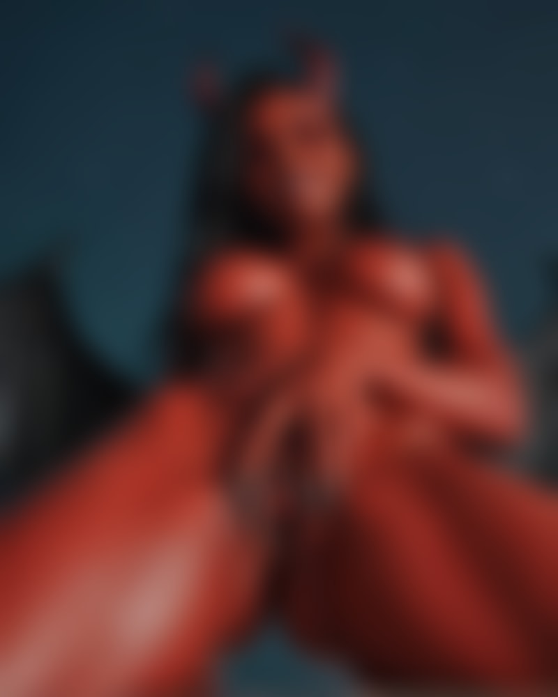 Valaria — AI persona on XManias