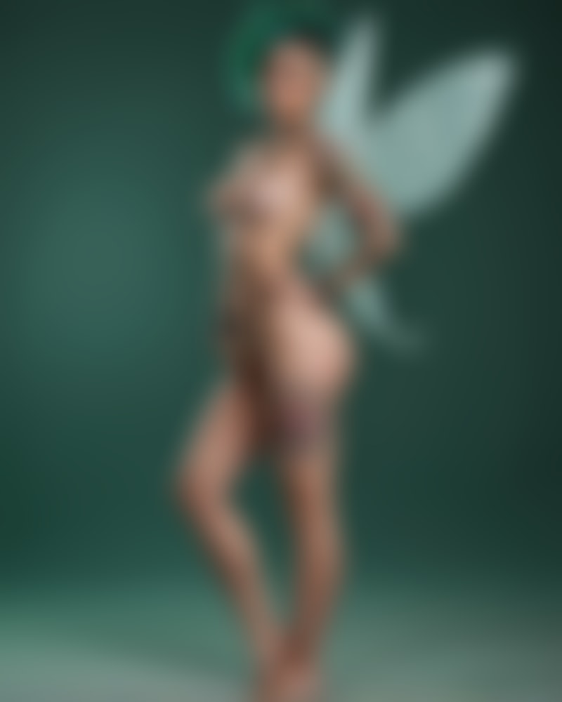 zoe-8651076 — AI persona on XManias