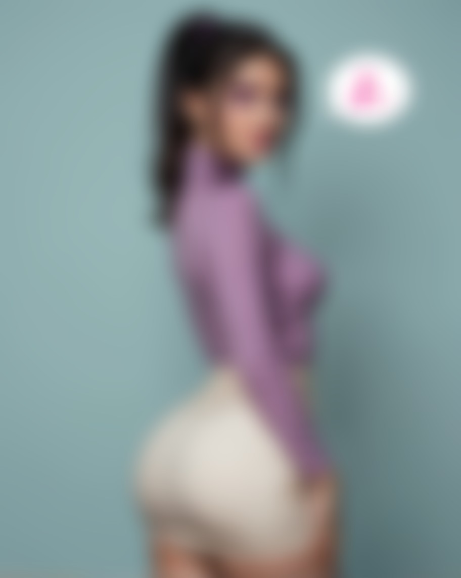 Alyssa Longe — AI persona on XManias