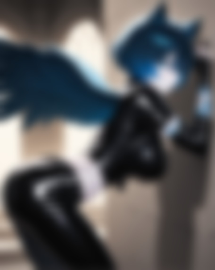 Kira Veyra [Hunted Series] — AI persona on XManias