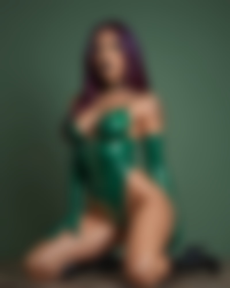 Giulia Starr — AI persona on XManias