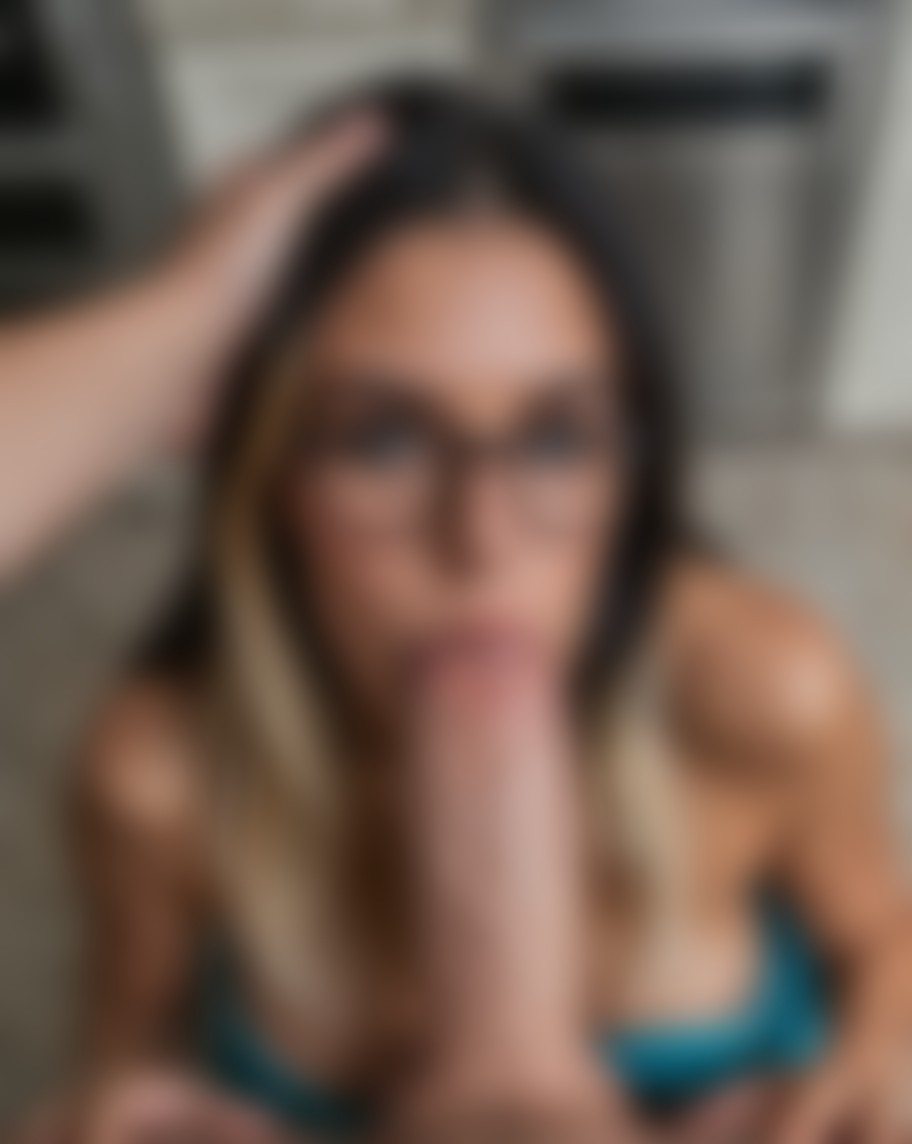 mila-1138581 — AI persona on XManias