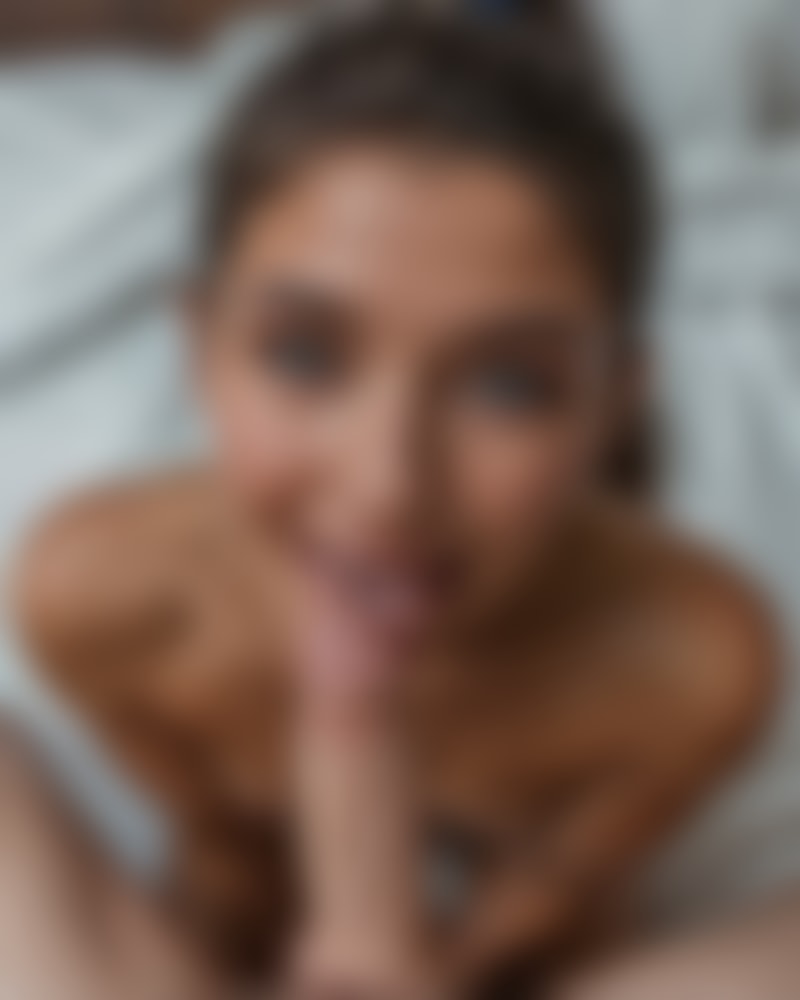 Ava Moreno — AI persona on XManias