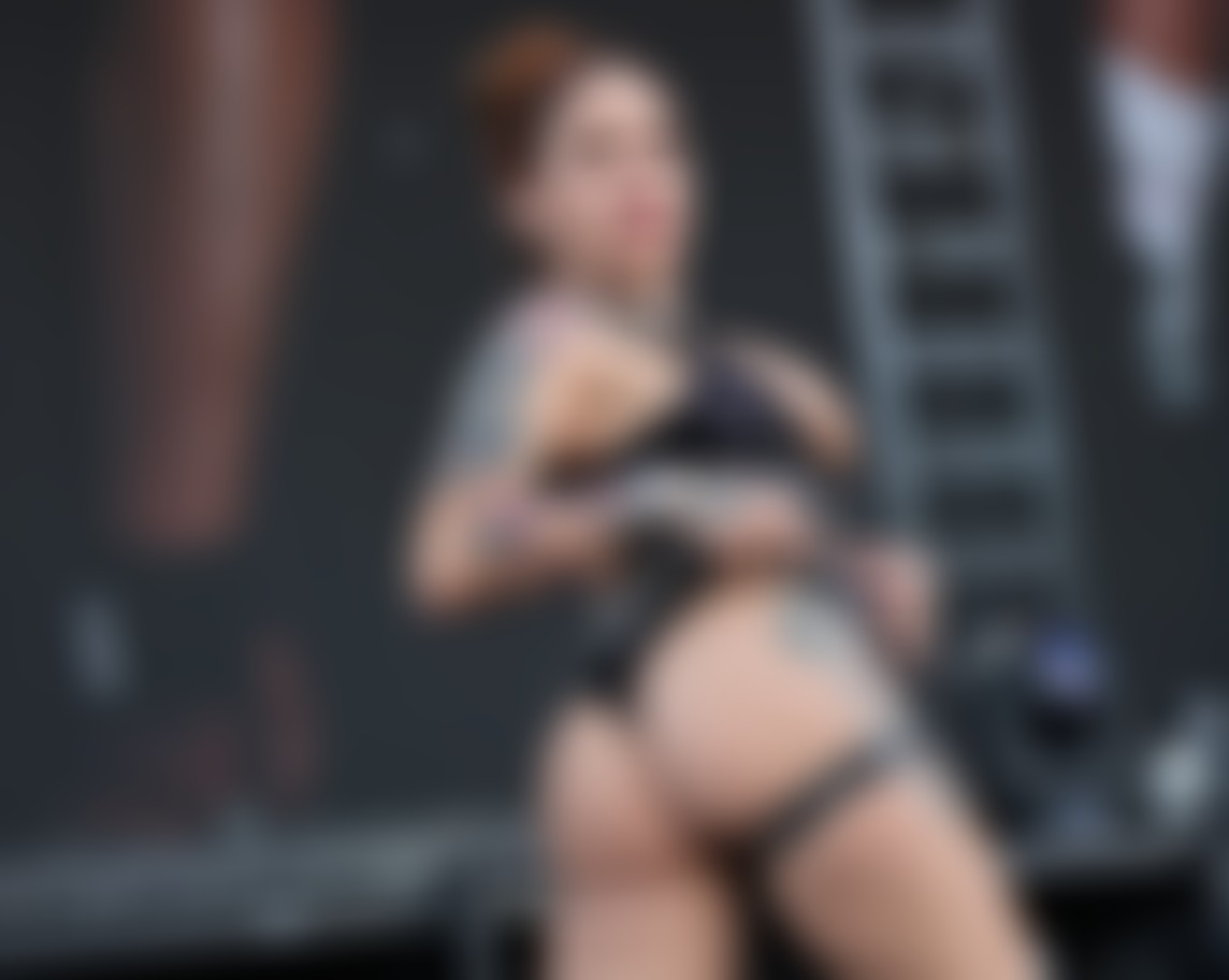 Bella Crimson AI image