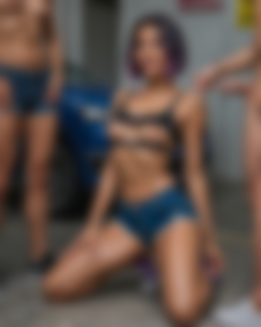 Sofia Gonzalez — AI persona on XManias