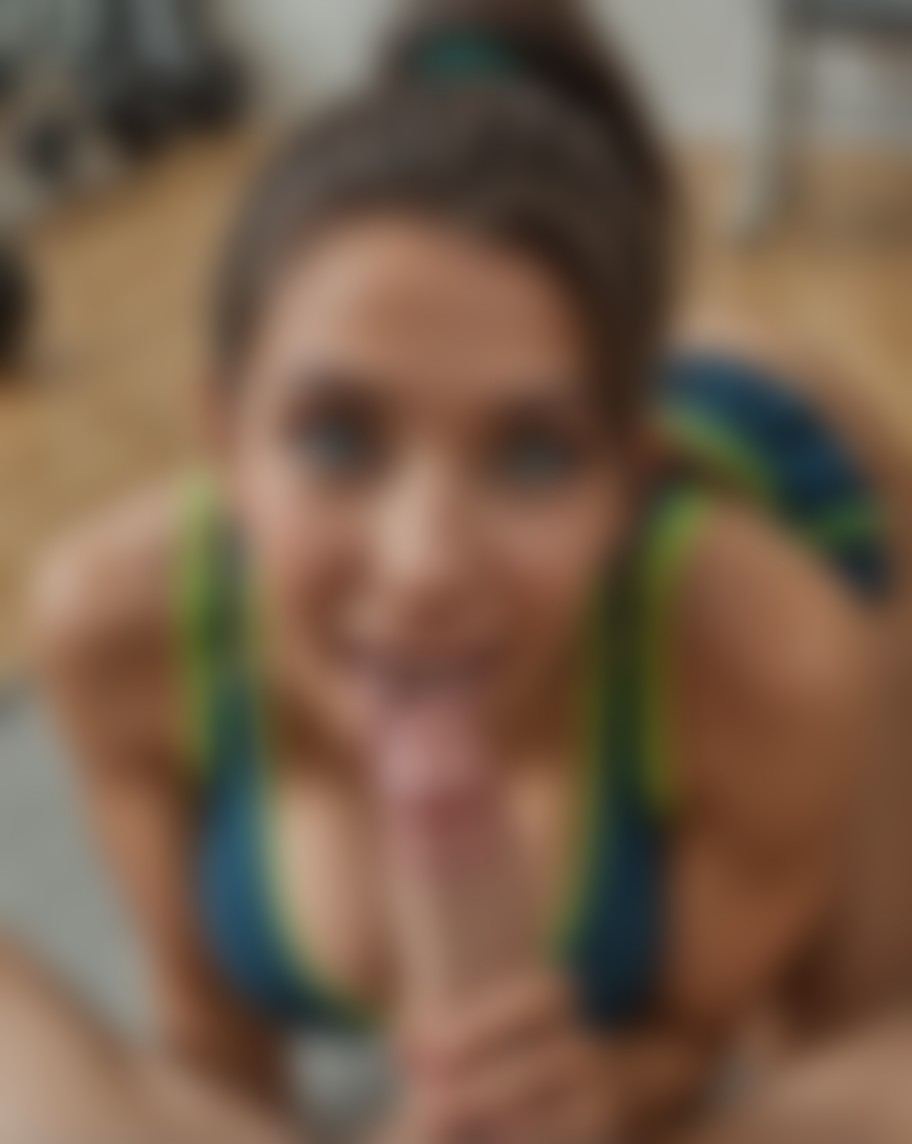 Britney Summers — AI persona on XManias