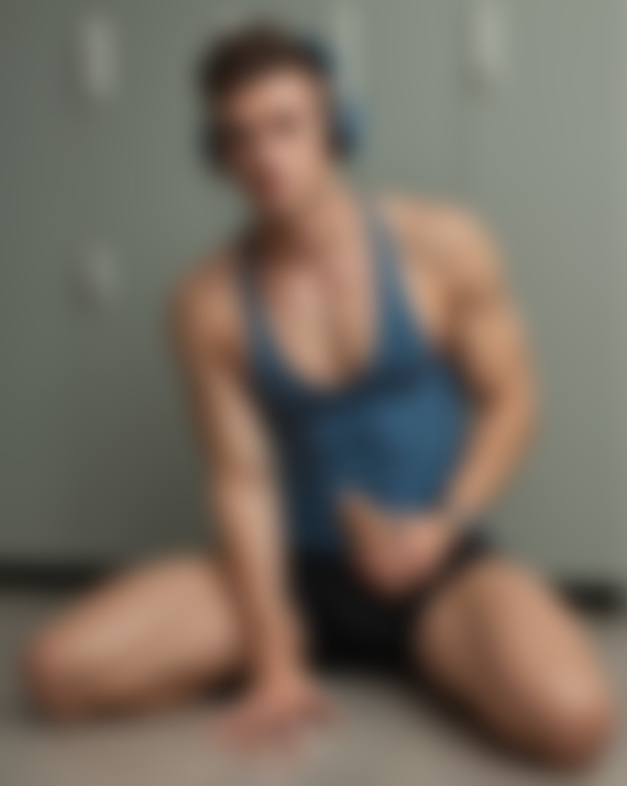 Reed Monroe — AI persona on XManias