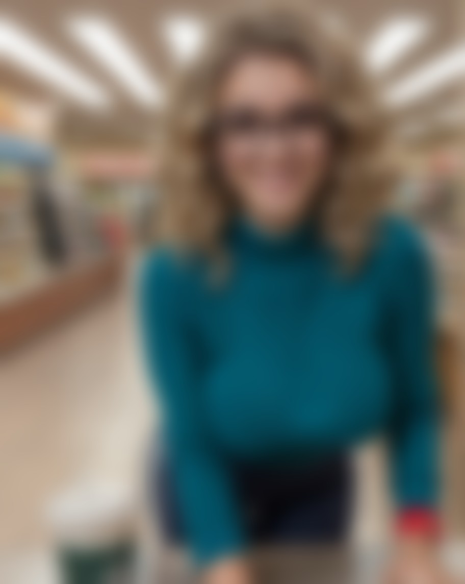 Sarah Hendricks — AI persona on XManias