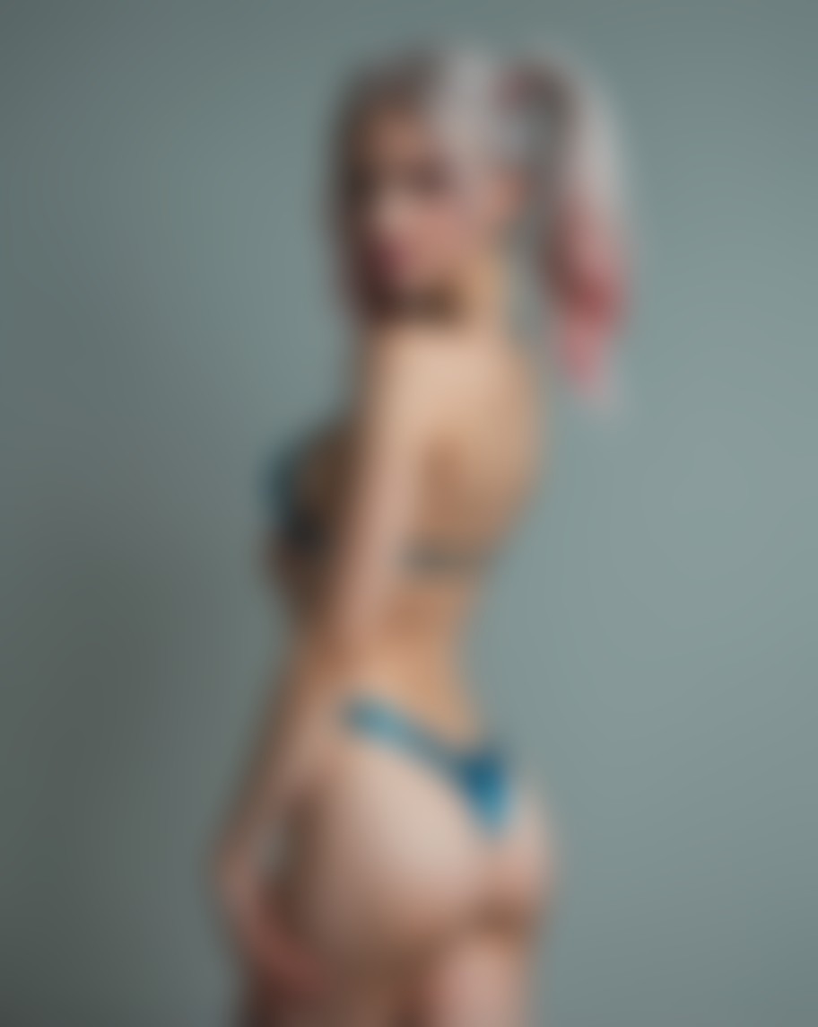 Dolly Blush AI image
