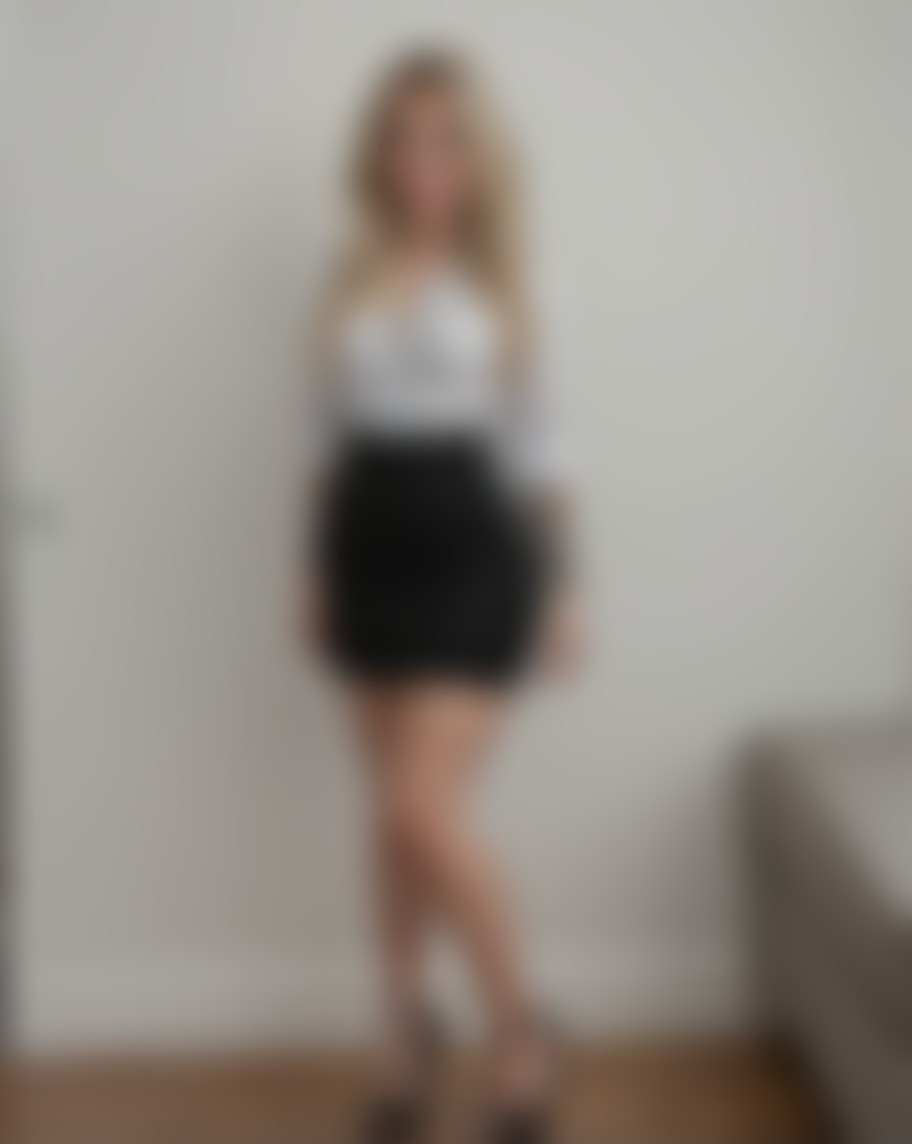 Sexy Lexi — AI persona on XManias