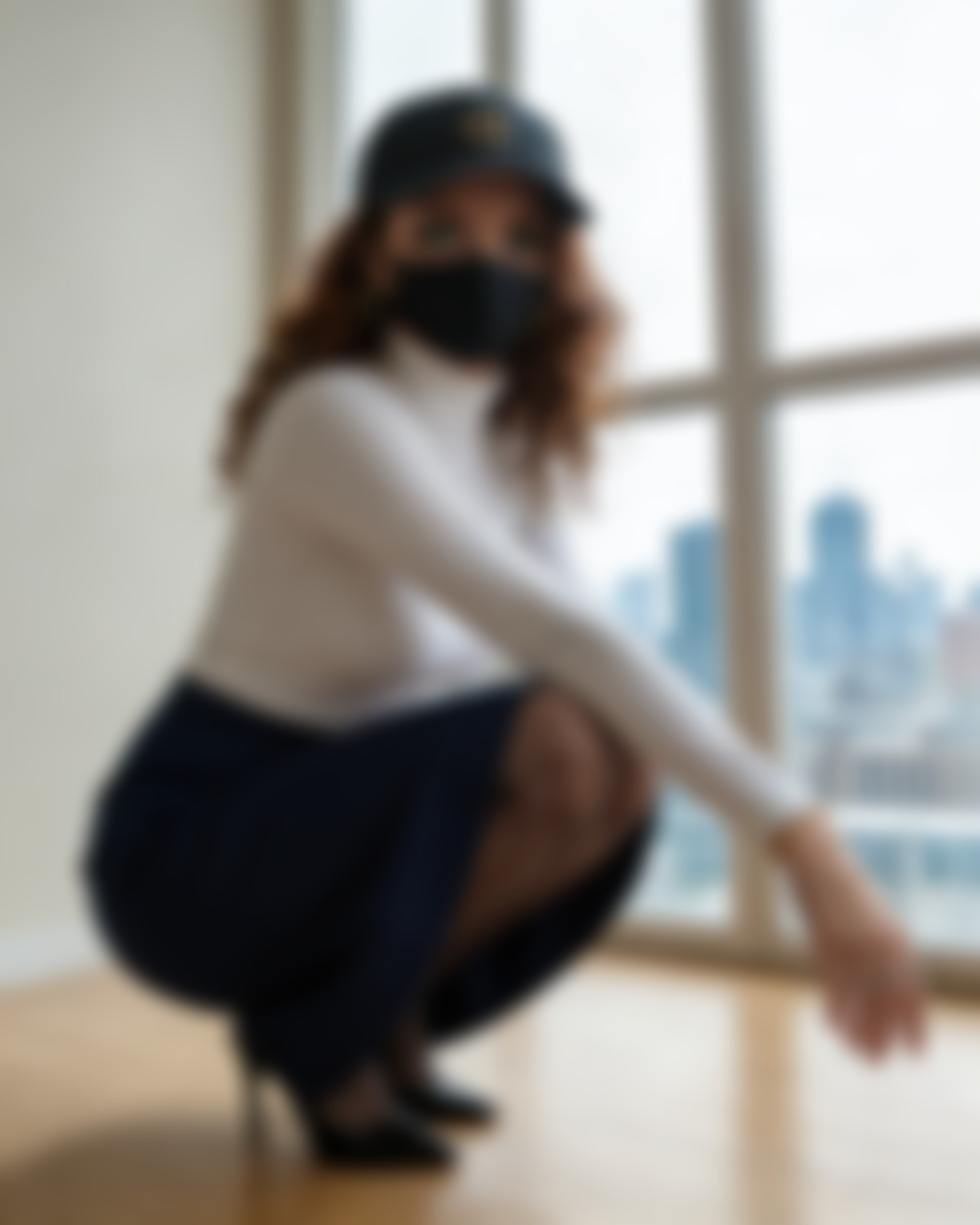 Linda Mahon — AI persona on XManias