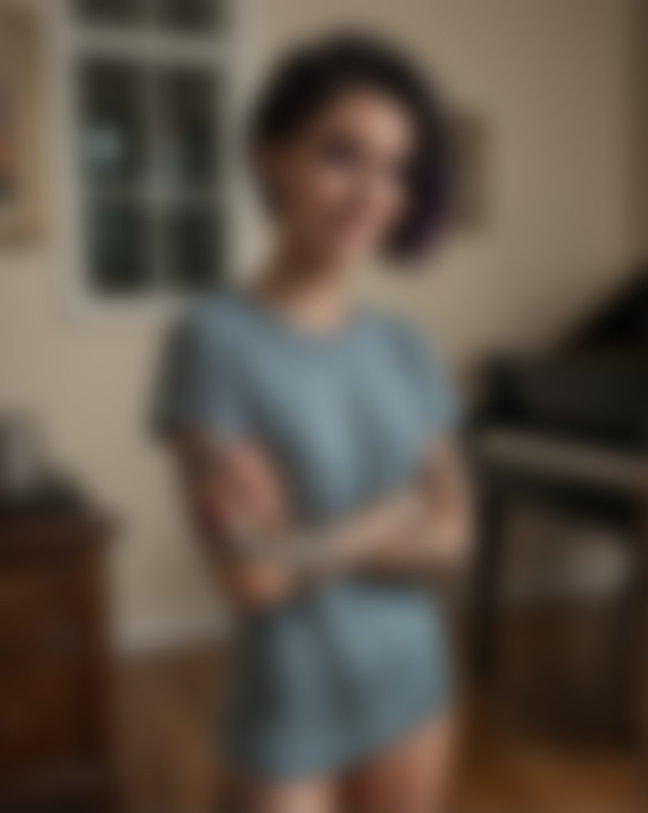 Eva Allure — AI persona on XManias