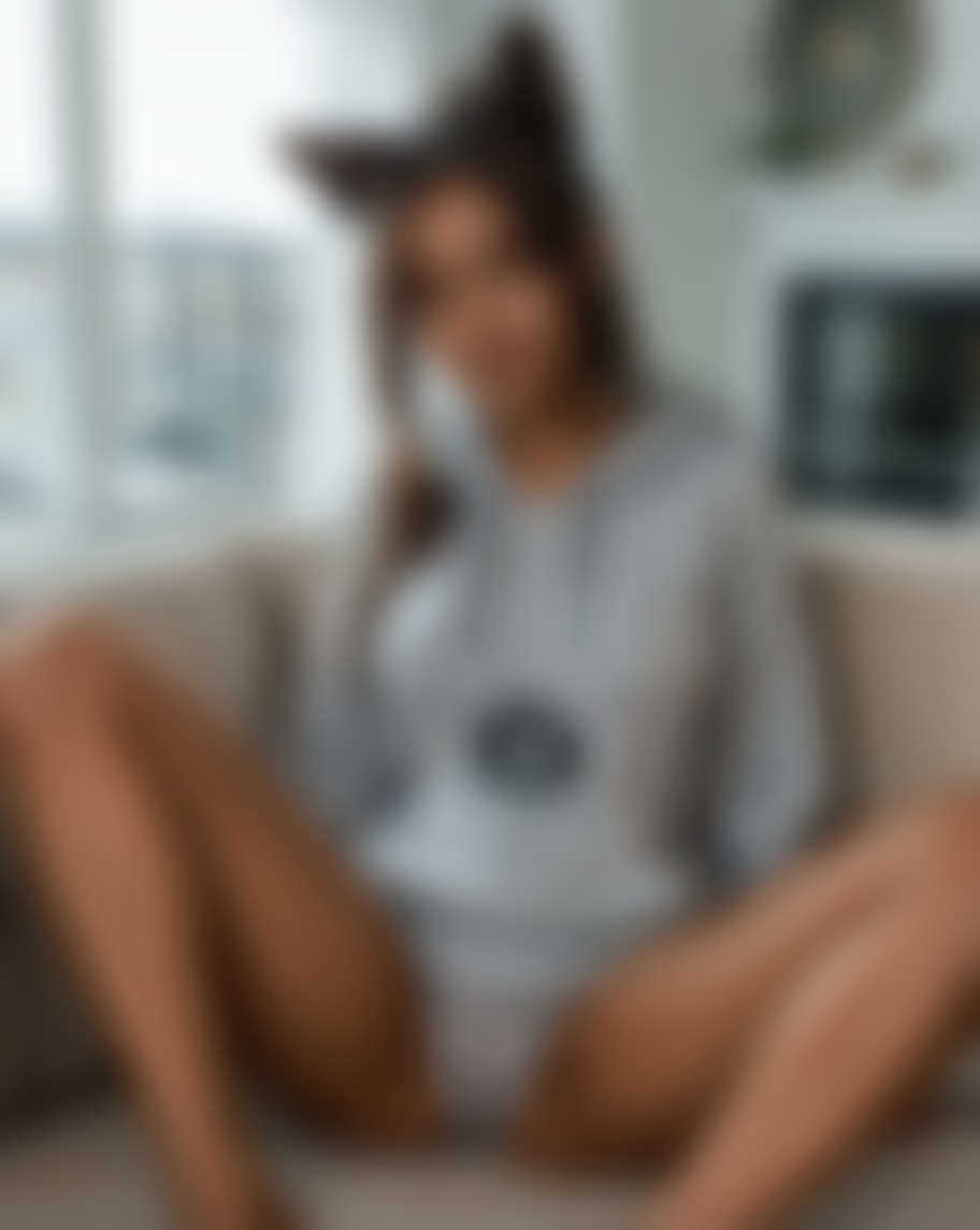 Kaia Kincaid — AI persona on XManias