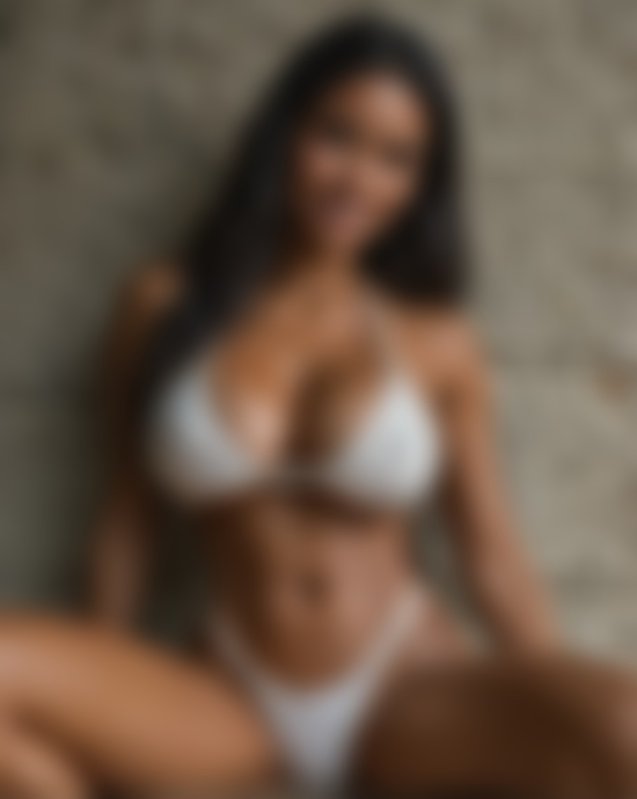 Scarlet Mendoza — AI persona on XManias